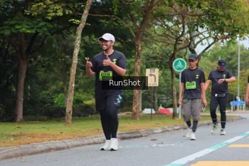 Runner Photo 5669911