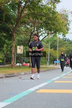 Runner Photo 5669923