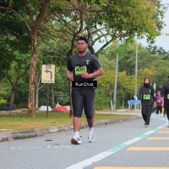 Runner Photo 5669928
