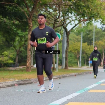 Runner Photo 5669935