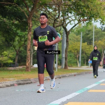 Runner Photo 5669937