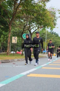 Runner Photo 5669951
