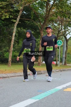 Runner Photo 5669952