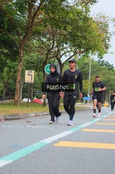 Runner Photo 5669953