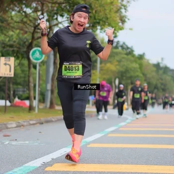 Runner Photo 5669983