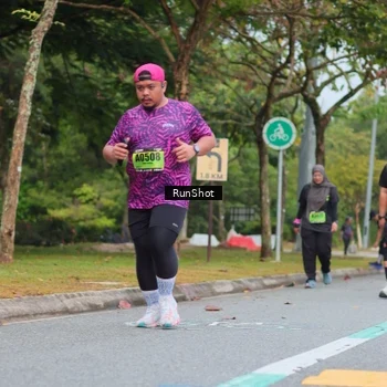 Runner Photo 5669993