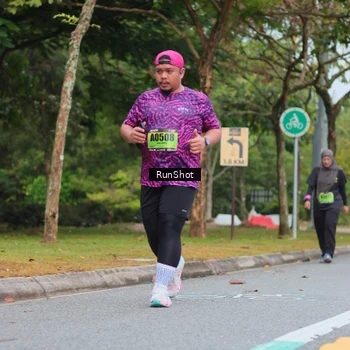 Runner Photo 5669996