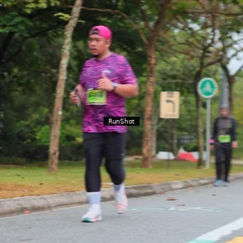 Runner Photo 5670005