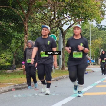 Runner Photo 5670049