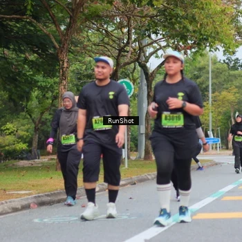 Runner Photo 5670057