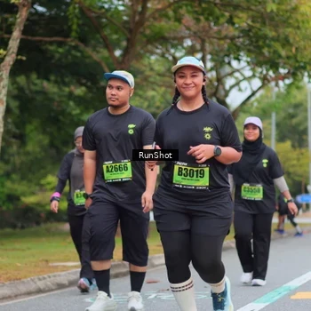 Runner Photo 5670086
