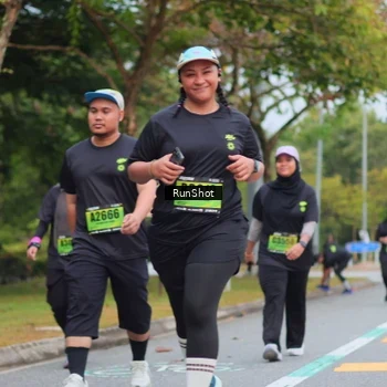 Runner Photo 5670095