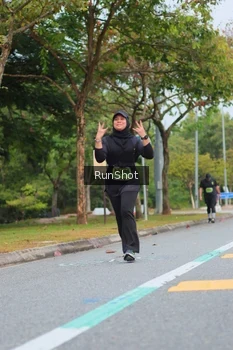 Runner Photo 5670140