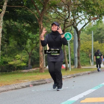 Runner Photo 5670145