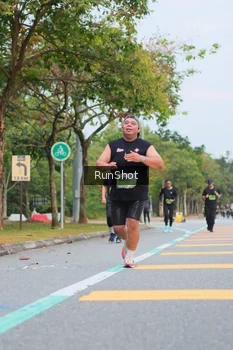 Runner Photo 5670194