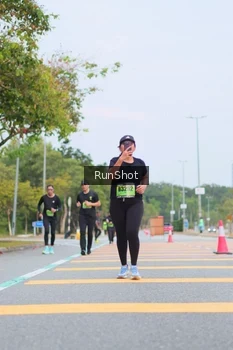 Runner Photo 5670196