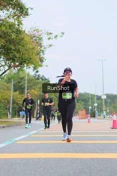 Runner Photo 5670197