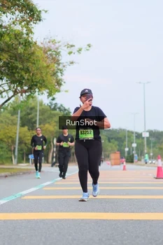 Runner Photo 5670204