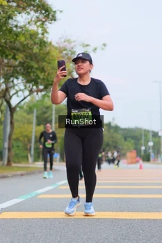 Runner Photo 5670225