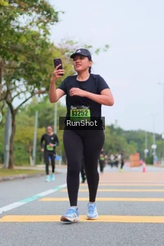 Runner Photo 5670226