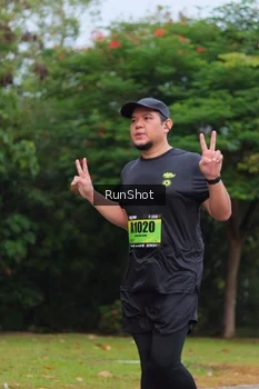 Runner Photo 5670236