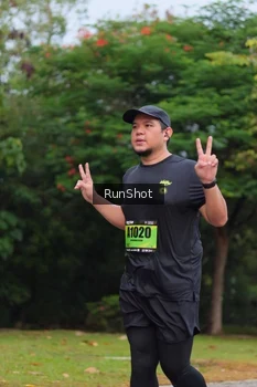 Runner Photo 5670237