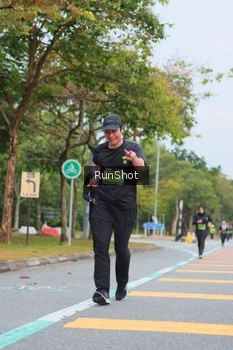 Runner Photo 5670243