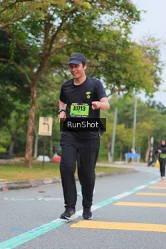 Runner Photo 5670265