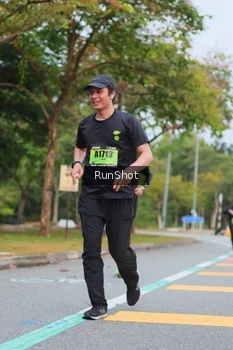 Runner Photo 5670267