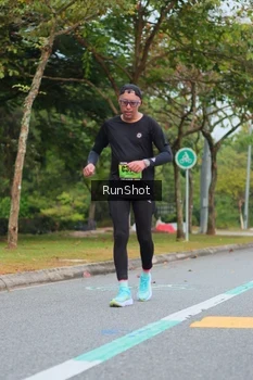 Runner Photo 5670269