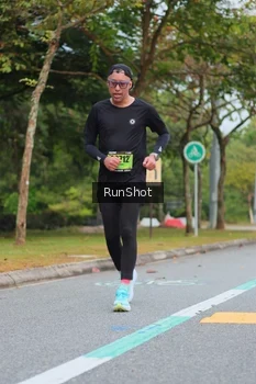 Runner Photo 5670278
