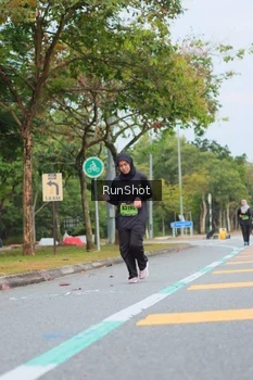 Runner Photo 5670282
