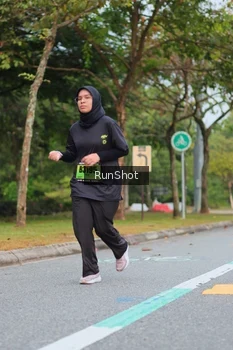 Runner Photo 5670292