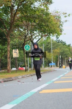 Runner Photo 5670303