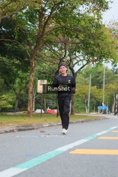 Runner Photo 5670328