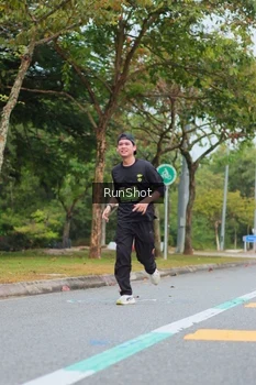 Runner Photo 5670332
