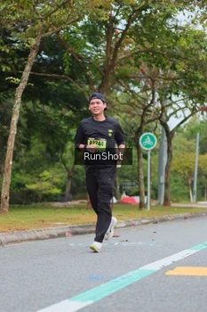 Runner Photo 5670338
