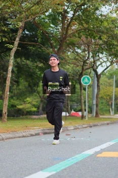 Runner Photo 5670339