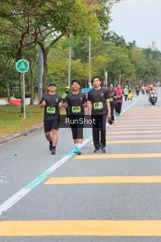 Runner Photo 5670355