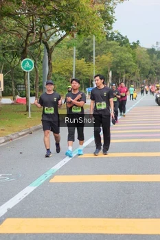 Runner Photo 5670360