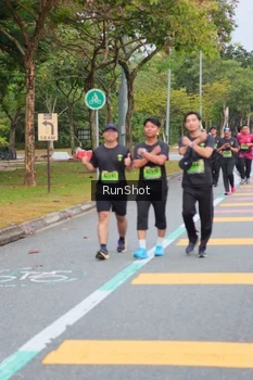 Runner Photo 5670369