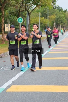 Runner Photo 5670374