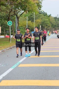 Runner Photo 5670375