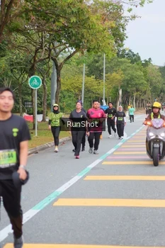 Runner Photo 5670395