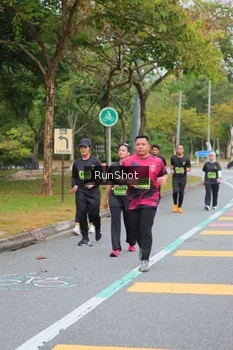 Runner Photo 5670400