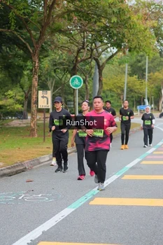 Runner Photo 5670403