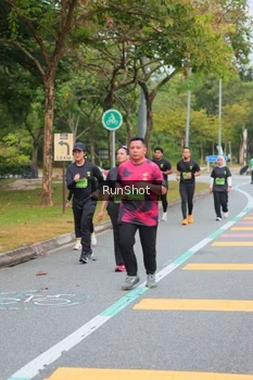 Runner Photo 5670408