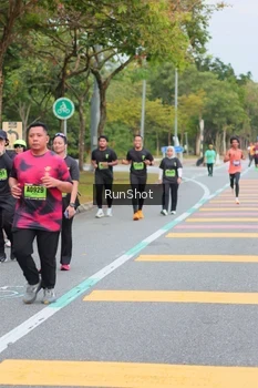 Runner Photo 5670416