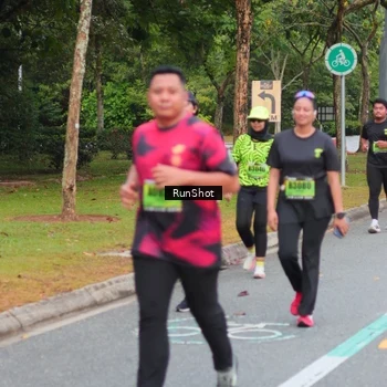 Runner Photo 5670426