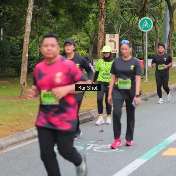 Runner Photo 5670428